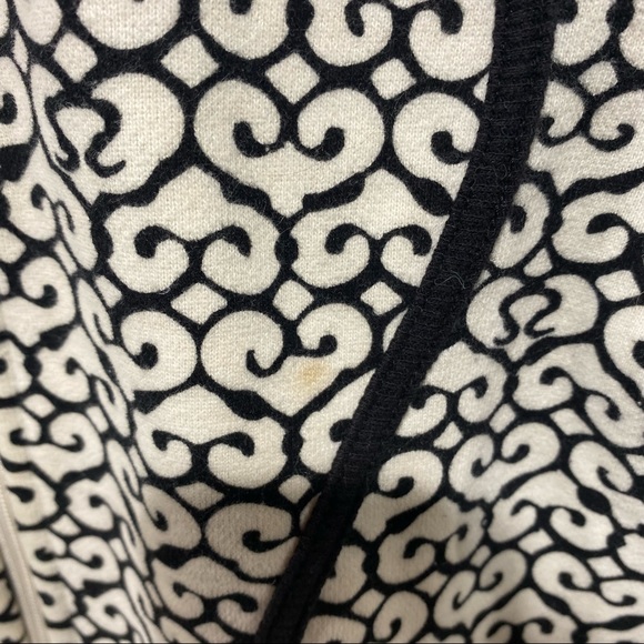 Lululemon Scuba Hoodie - Picture 2 of 6